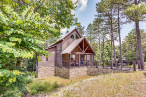 Cozy Cabin with Hot Tub about 5 Mi to Broken Bow Lake
